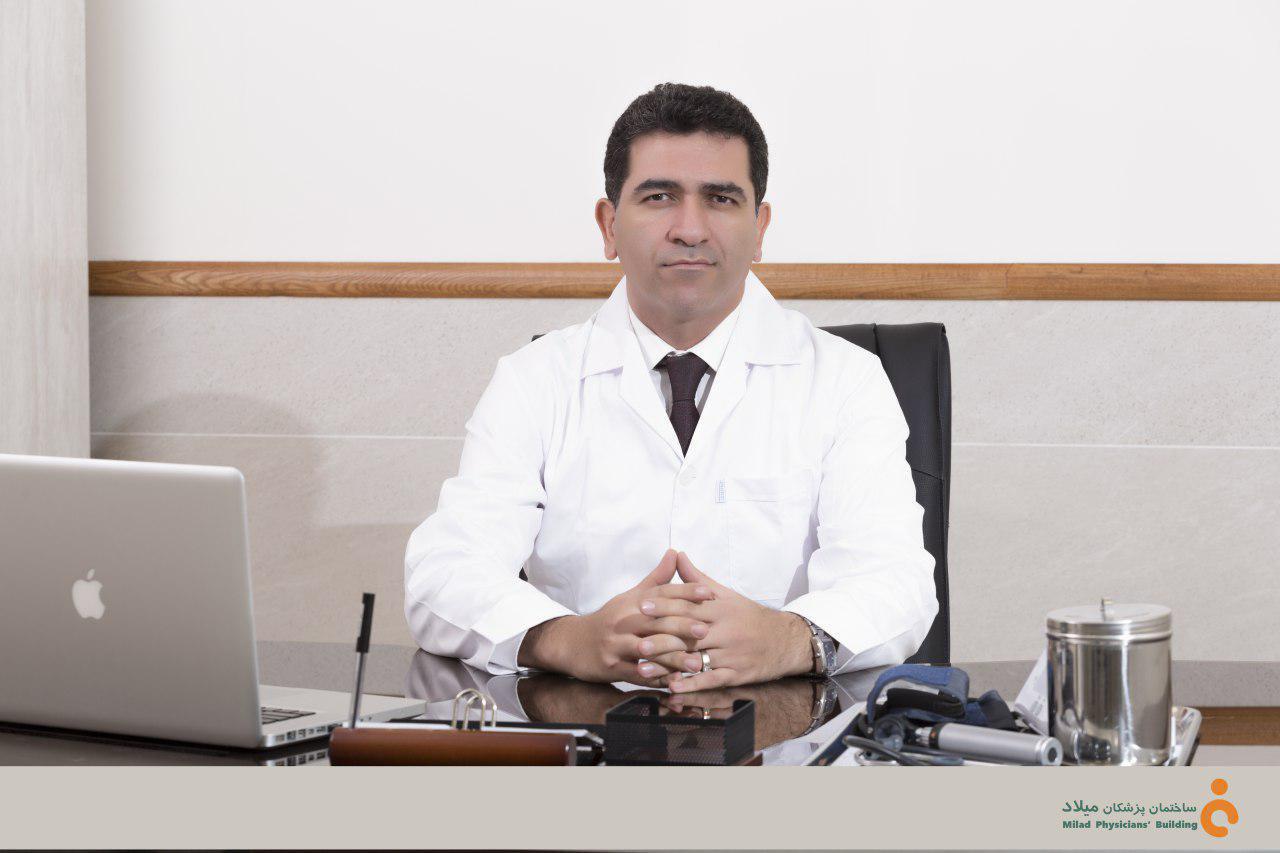دکتر بابک احمدی